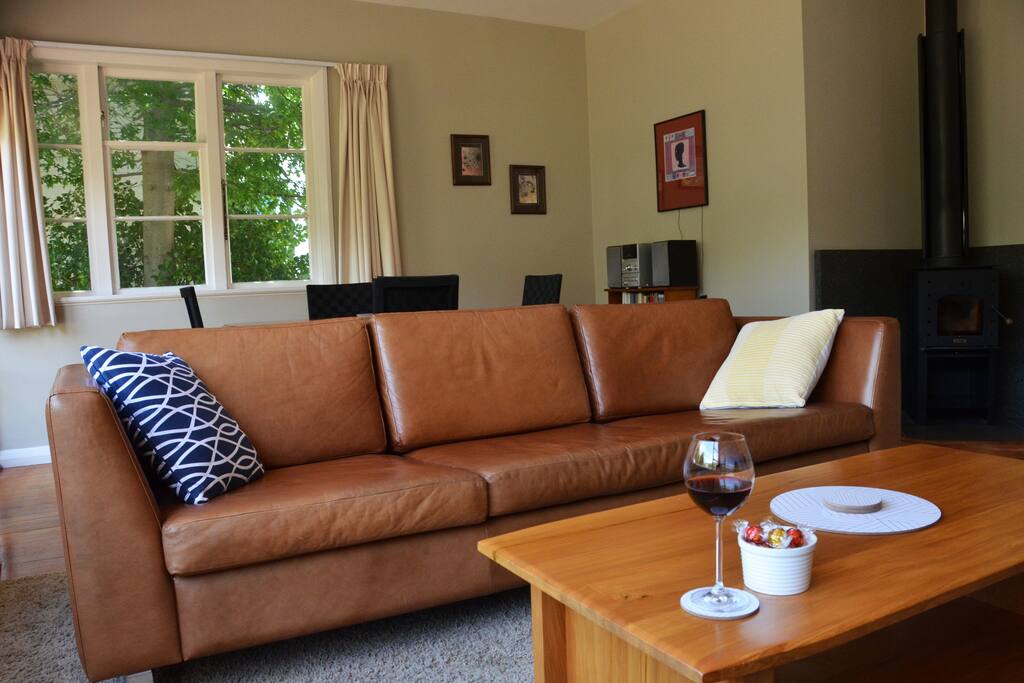 Open plan living dining