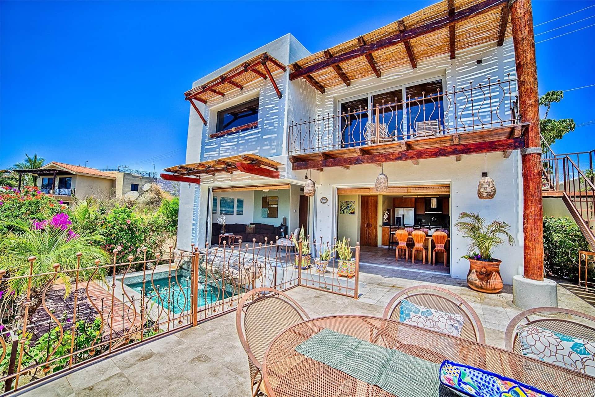 Casa Cali Seen on HGTV's Mexico Life! Ocean Views!