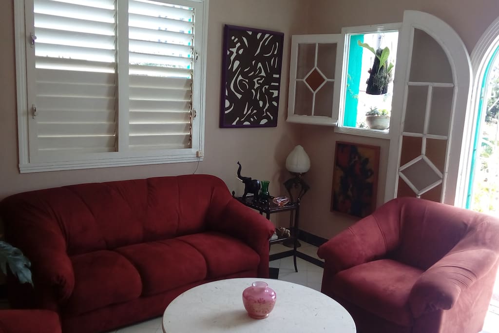 Other view of the living room