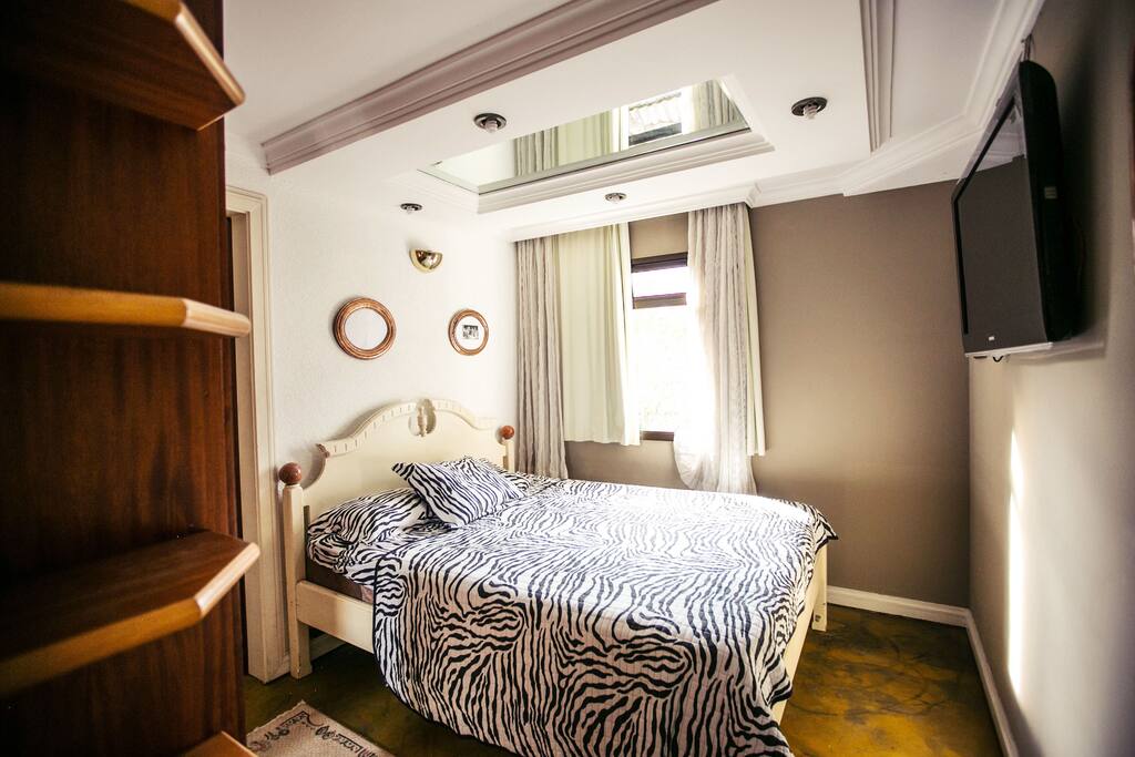 Suite 1