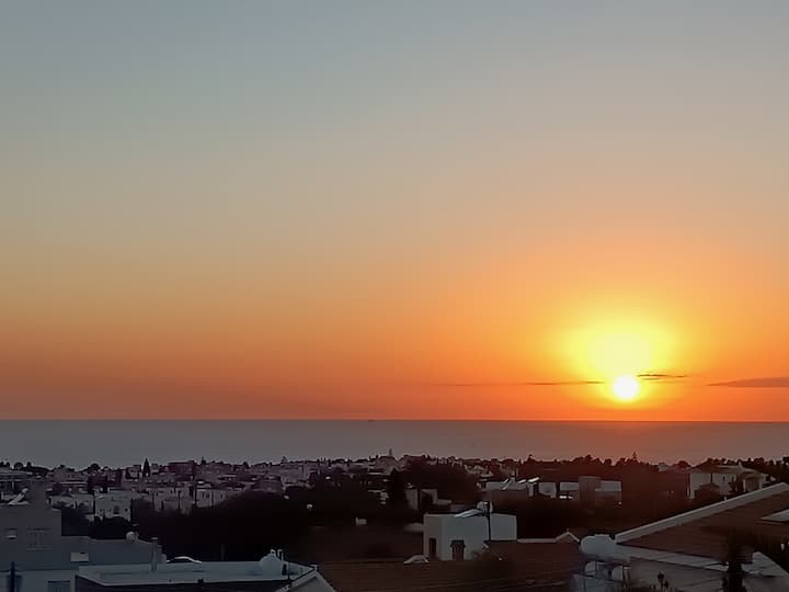 Infused By Aegean , Art And Sea Sunset Views - Paphos