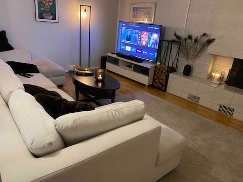 Cozy house with garden &trampoline