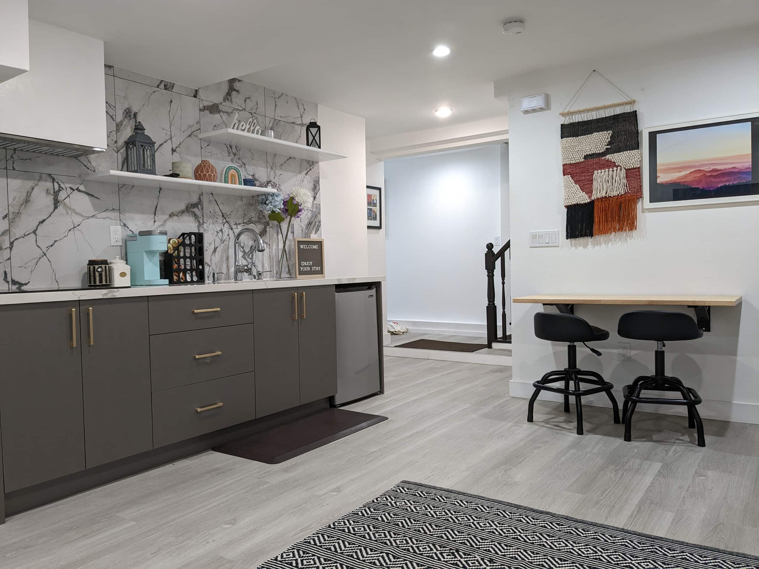 Home in San Francisco · ★4.89 · 2 bedrooms · 3 beds · 1.5 baths - Image 2