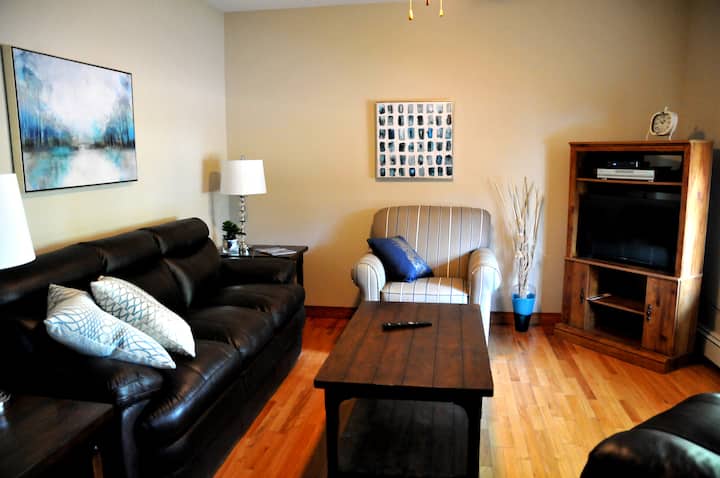 Olde Charlottetown Historic 2 Bedroom Home - 夏洛特敦
