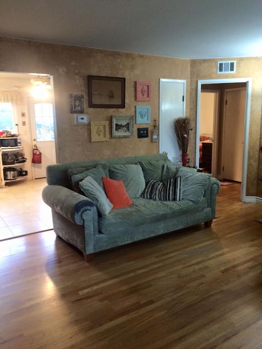 Big Roomy living room