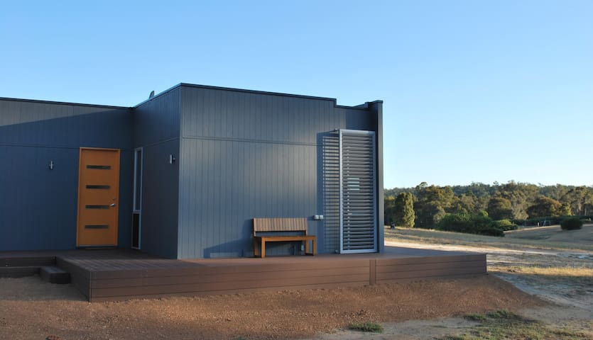 Nannup Forest View – Luxury in the Valley