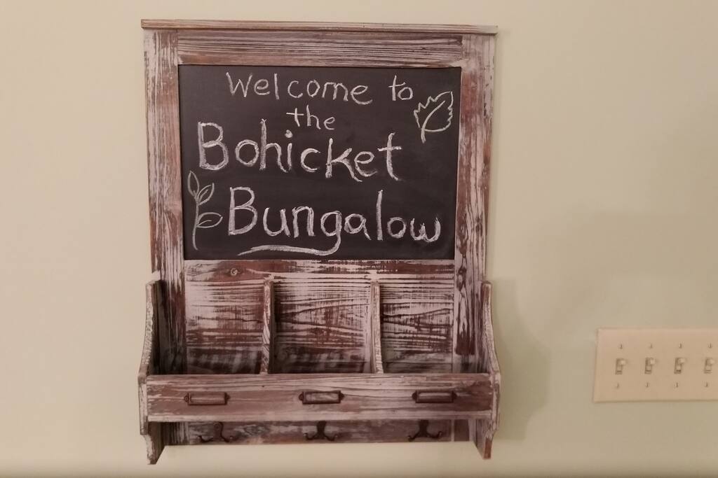 Welcome to the Bohicket Bungalow!