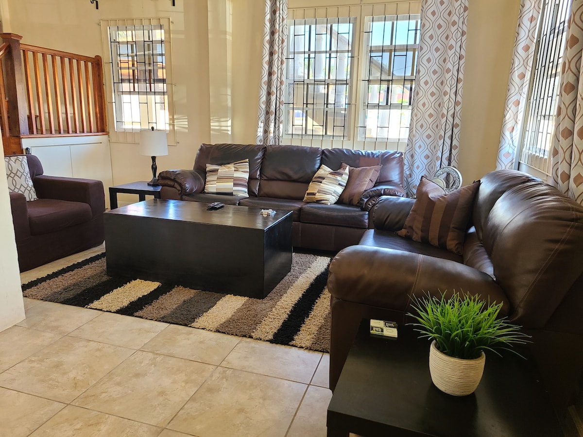 Canje House Ideal for discovering New Amsterdam Houses for Rent in