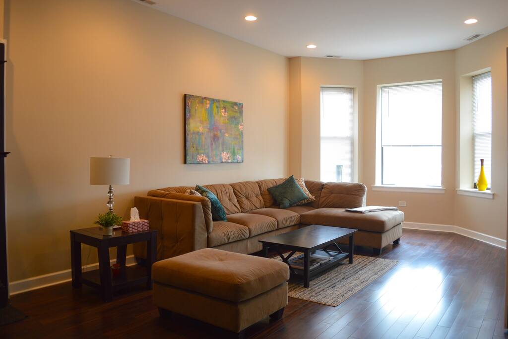 Beautiful and Vibrant living space