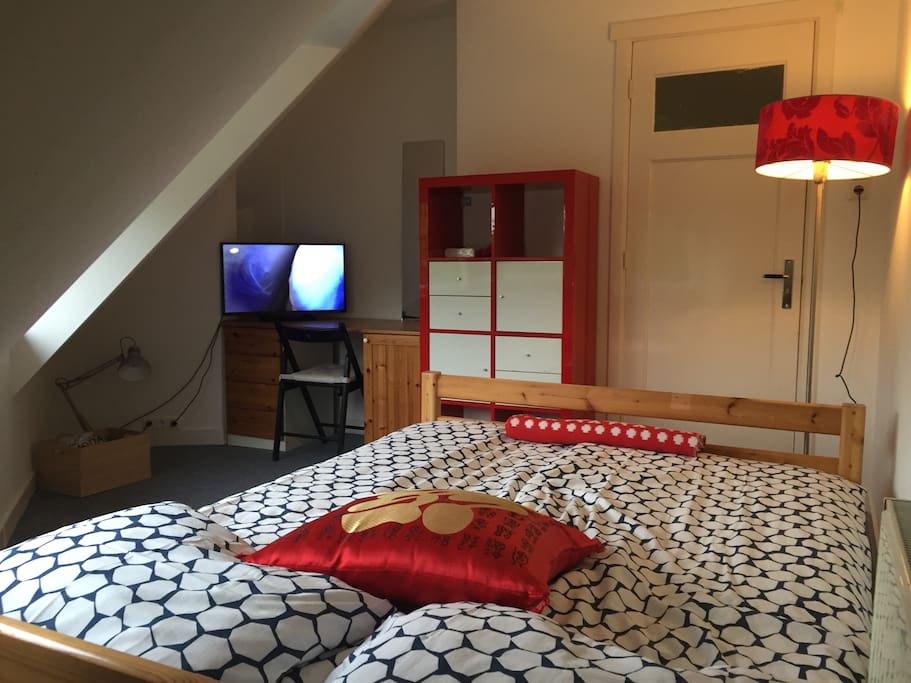 2 persons bedroom