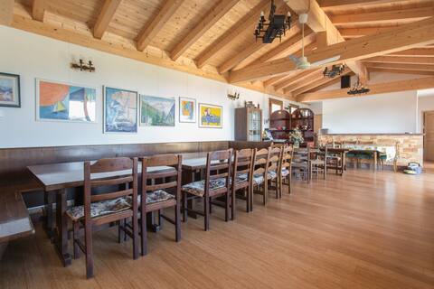 Hillside villa for conferences, parties, seminars, courses