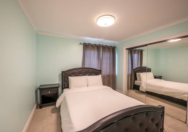 Upstairs Bedroom with Ensuite Bath