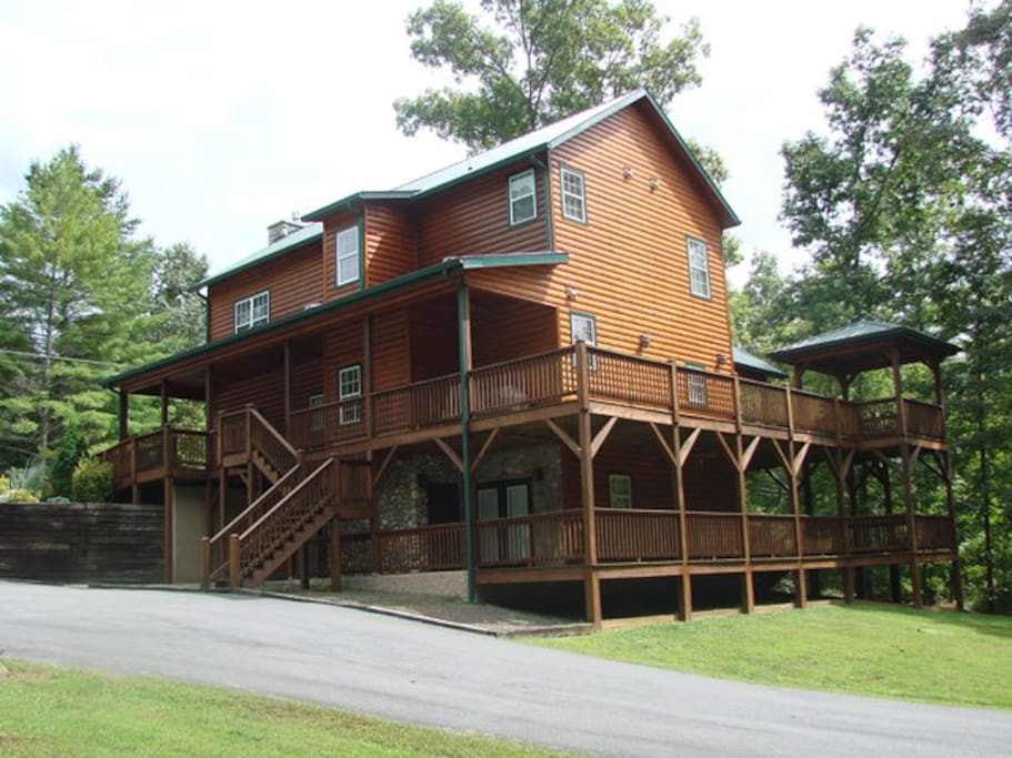 Front of cabin