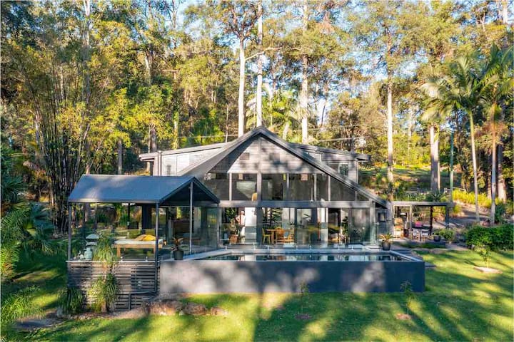 Mabel. Perfect Noosa Hinterland gem w/heated pool