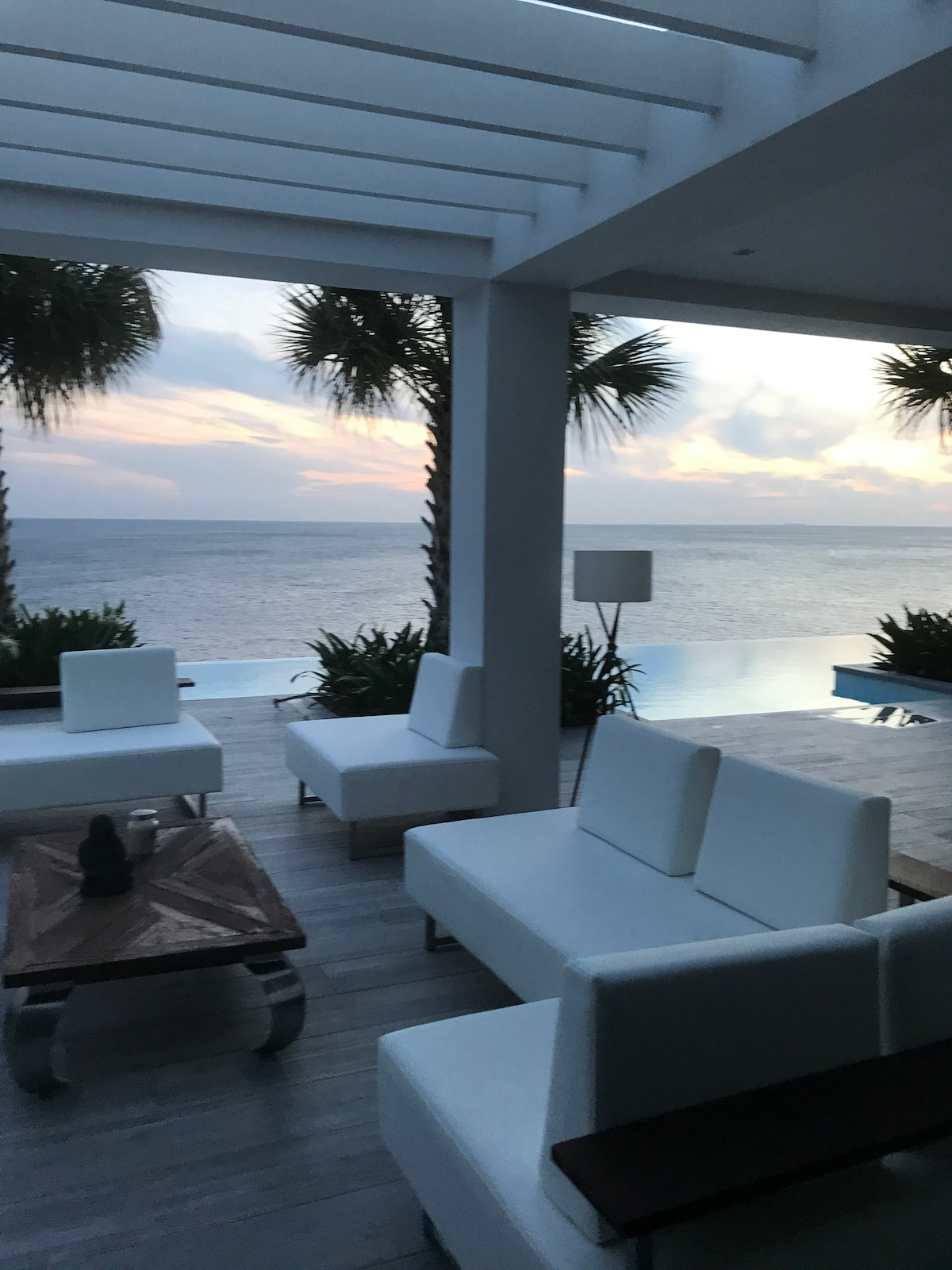 Villa Yazmin - Ocean Front Villa - Villas for Rent in St