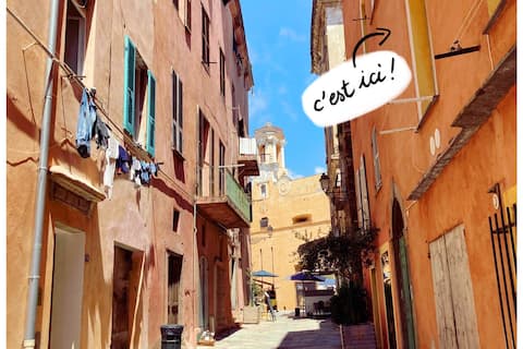Top Airbnb: Studio in the heart of the citadel à Bastia