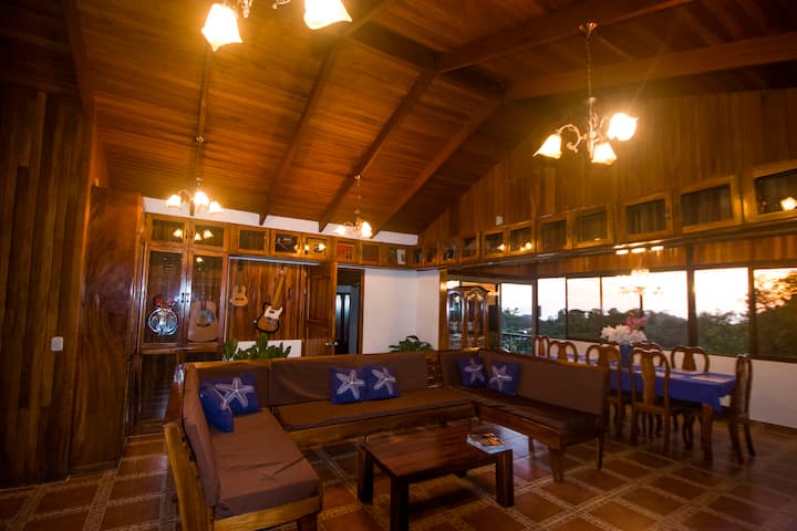 მისაღები ოთახი