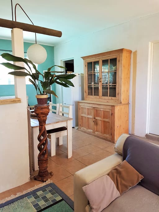 Kitchen/1st TV lounge