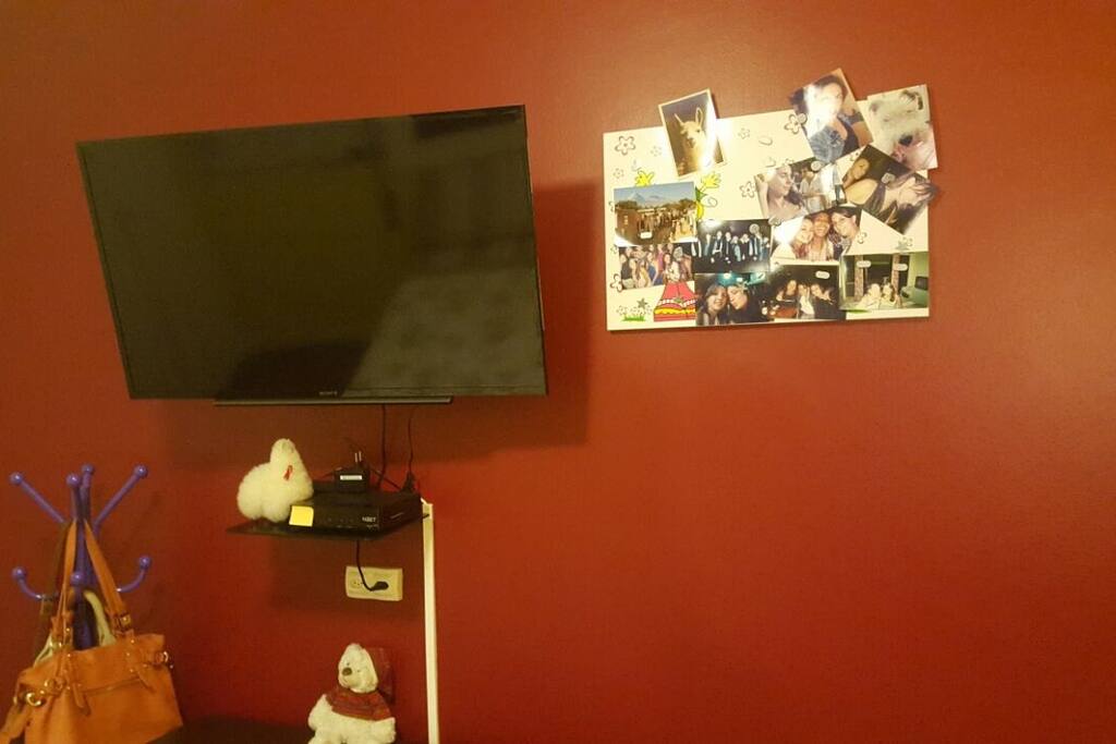 TV Tela Plana 40polegadas WI-FI