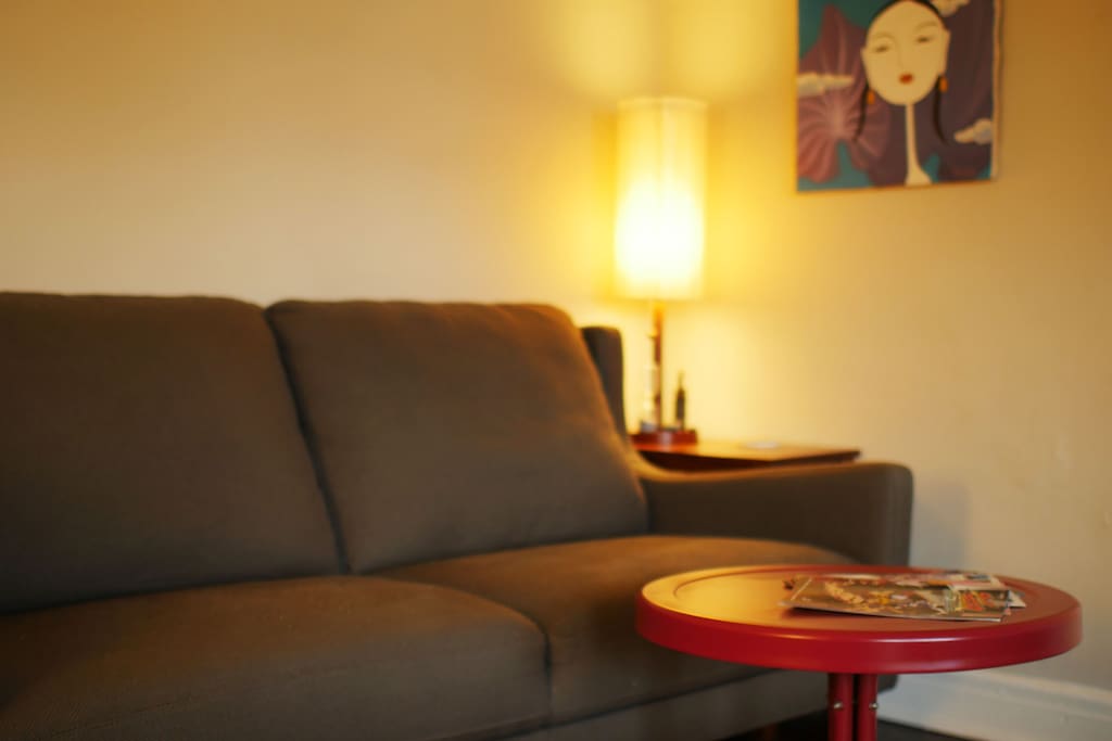 Sofa + coffee table