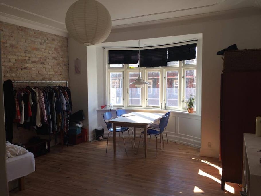 Room 1