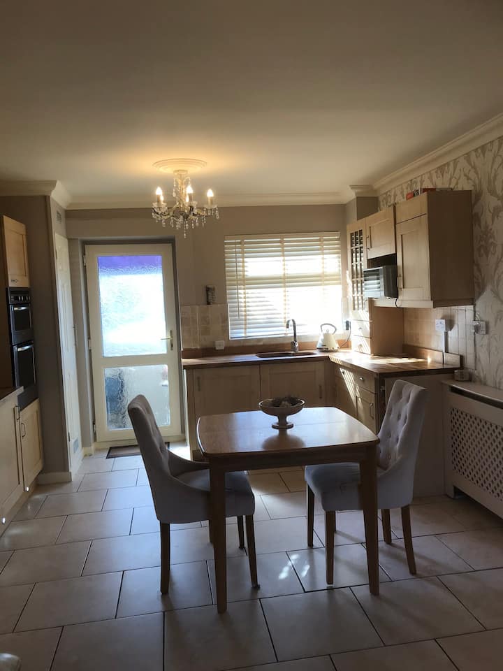 Barry Holiday Rentals & Homes Wales, United Kingdom Airbnb