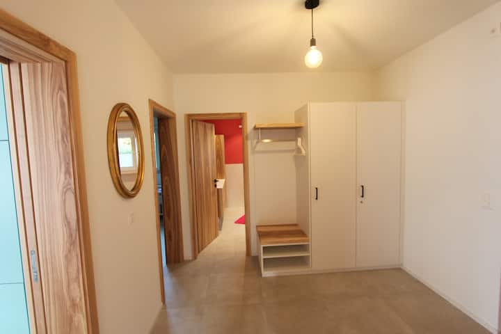 Neue Wohnung Mit Atemberaubenden Ausblick - Vira
