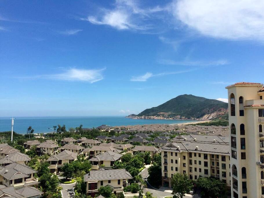 从巴浪+的阳台望出去,就是这般赏心悦目的景色。
