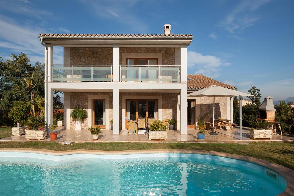 Villa Burguera in Alcudia · Mallorca