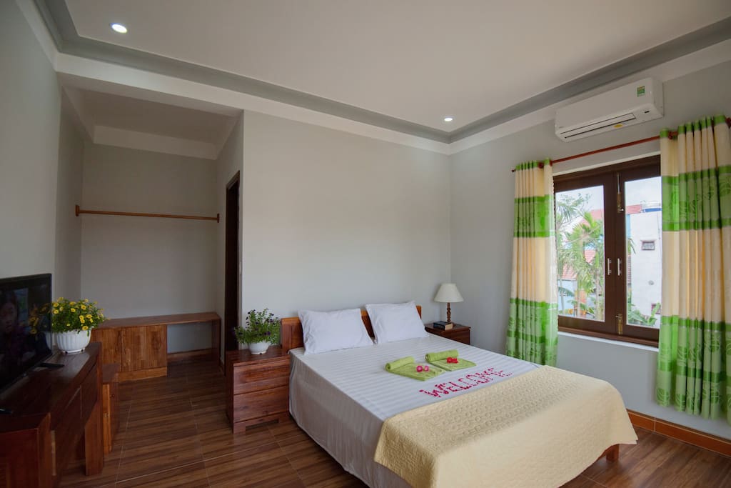 double room with windows