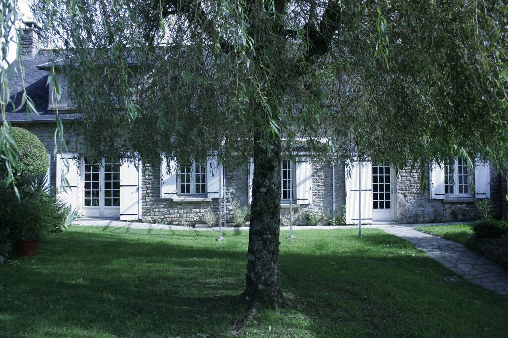 Devant de la longere