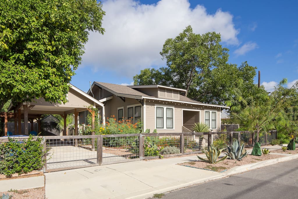 Beautiful Downtown Home
