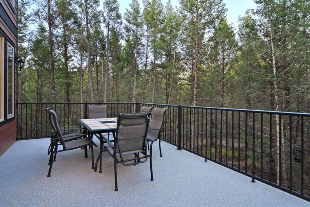 Large Deck