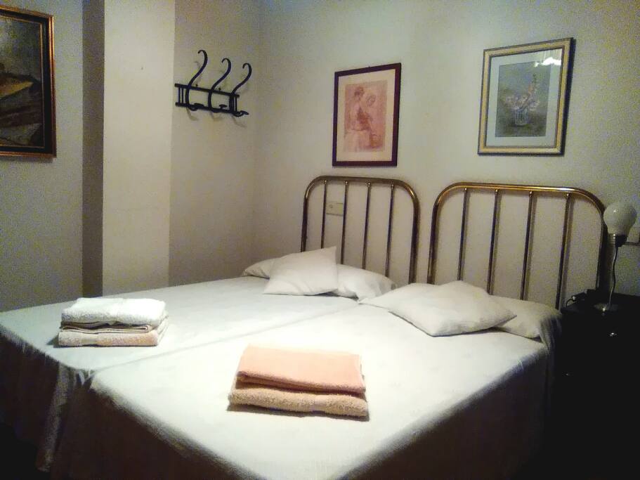 Amplio dormitorio