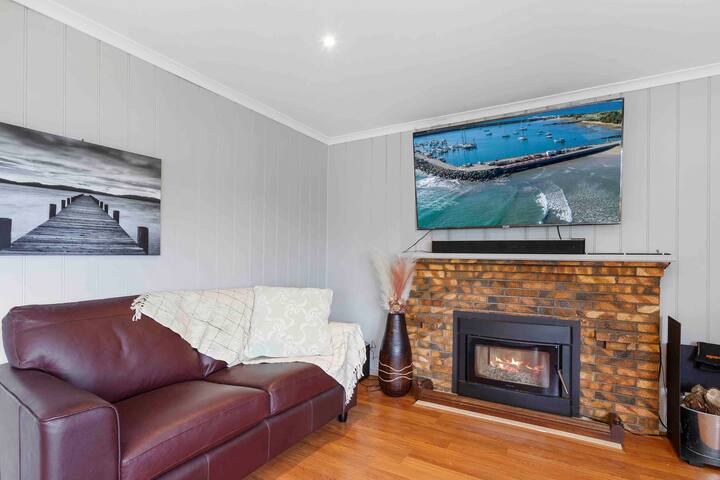 Family friendly holiday home in the heart of town gallery image 2