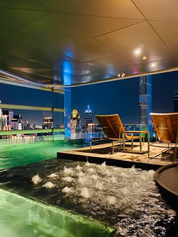 charming2bdrmdowntowncentralwld gallery image 3