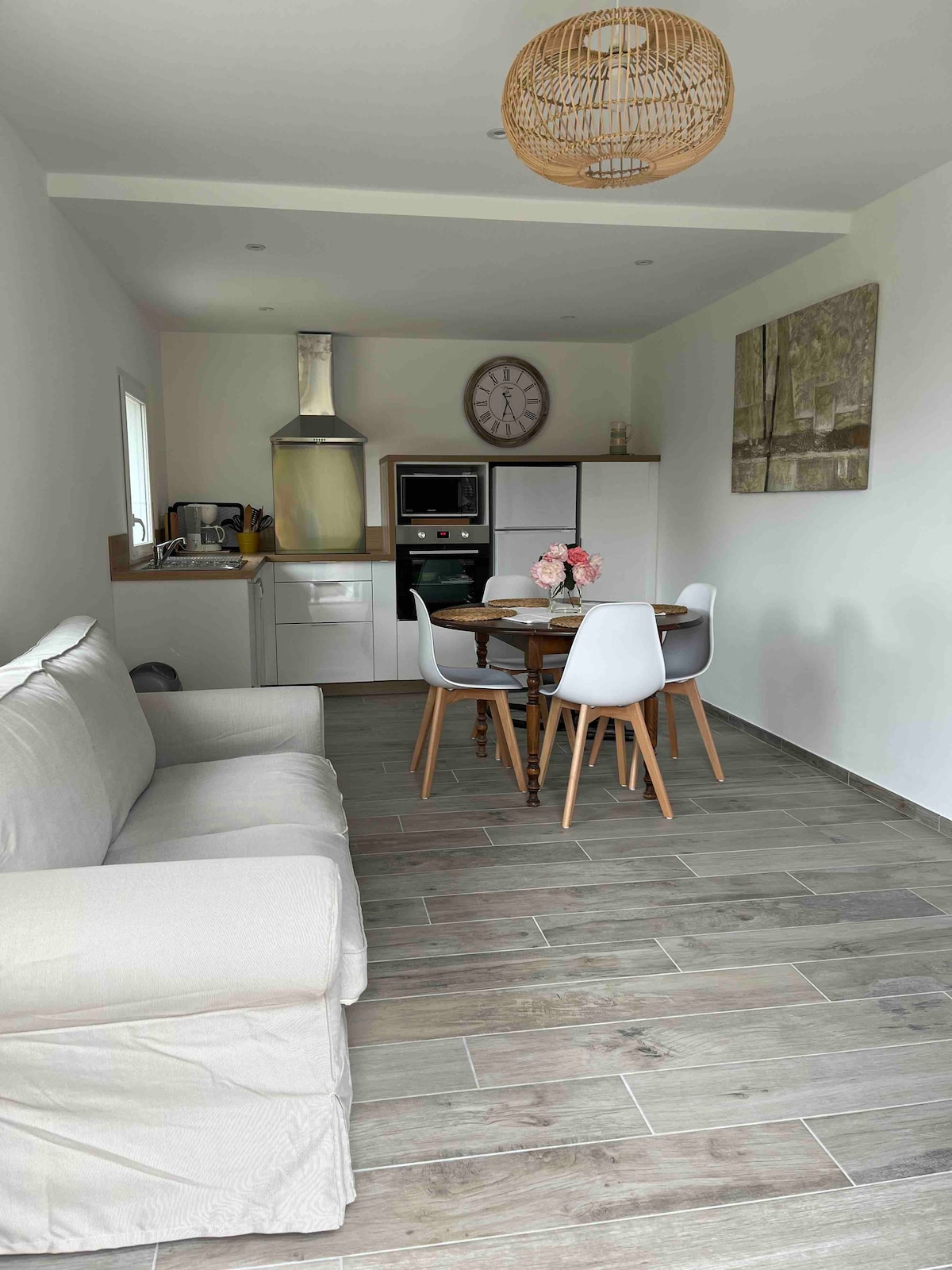 Beliebte Airbnb-Anzeige: Ground floor of villa in Santa Reparata Di Balagna