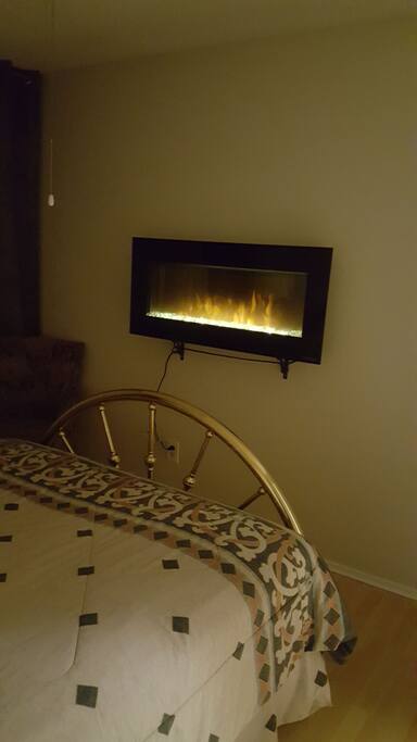 Remote wireless room heater for added comfort