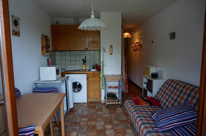 STUDIO 4 BEDS IN ST JEAN-MONTCLAR SUMMER / WINTER
