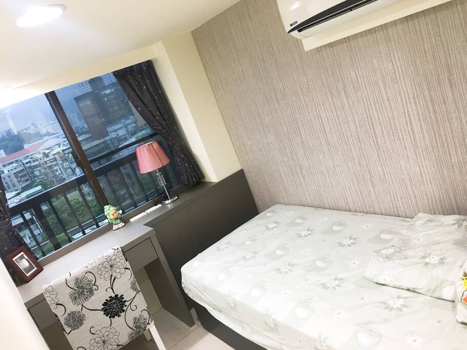 Single bed room