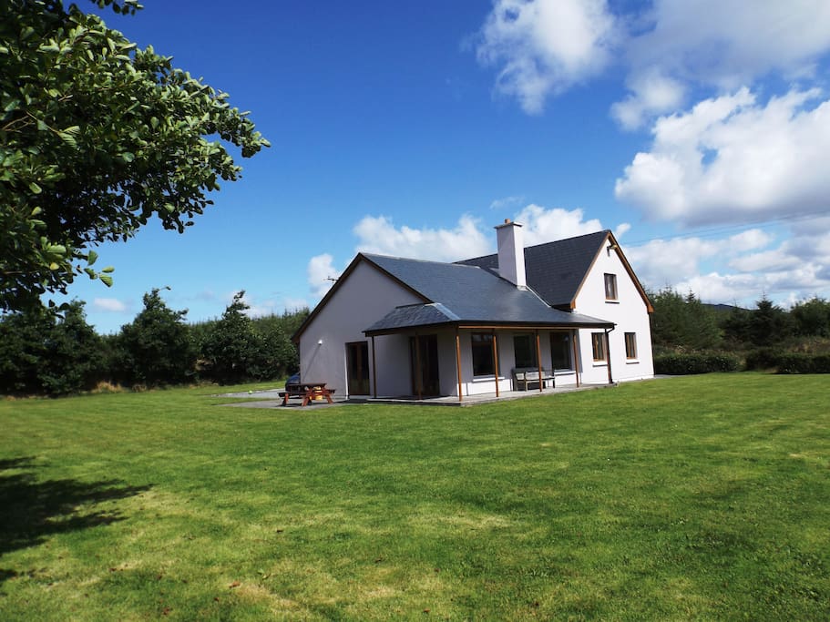 Sea View Haven: Relax, unwind and enjoy