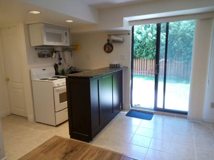 Large Spacious 1bedroom Furnished Walkout Basement Houses For Rent In Markham Ontario Canada Large Spacious 1bedroom Furnished Walkout Basement Houses For Rent In Markham Ontario Canada