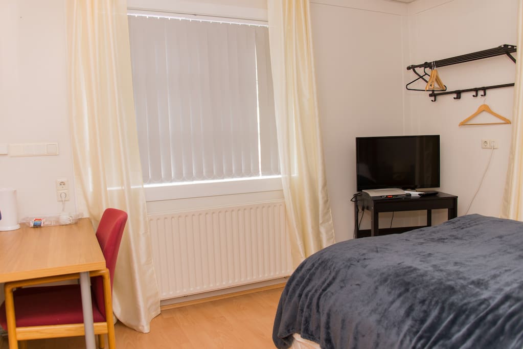 Room no 1 downstairs can be set up as 2 single beds or one double bed