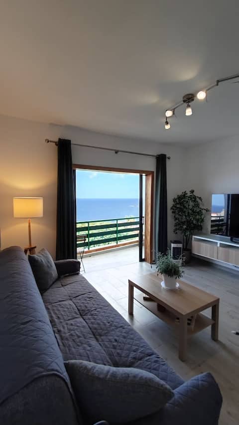 Top performing Airbnb: The balcony of Bajamar in San Cristóbal De La Laguna