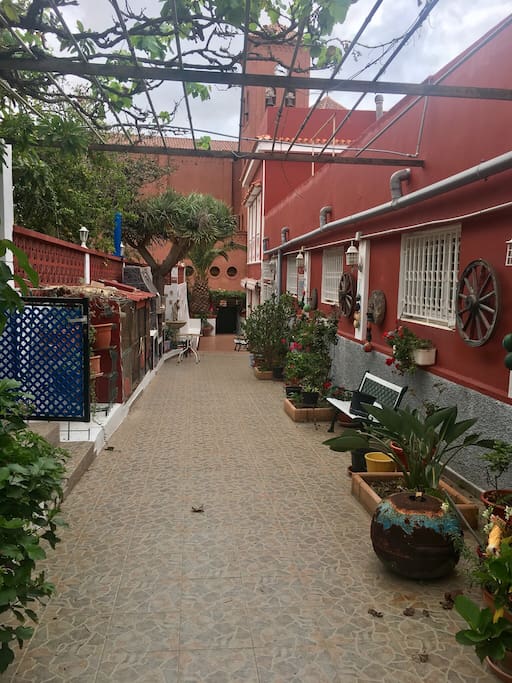 Vista desde entrada lateral