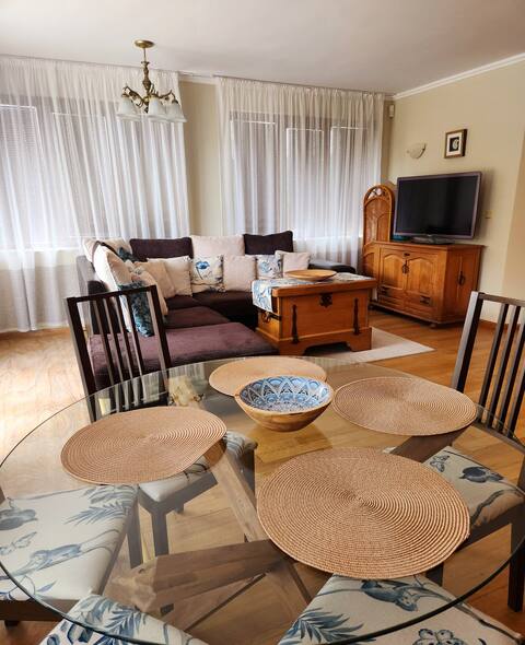 Apartments Villa al Mare II, на 600м от плажа