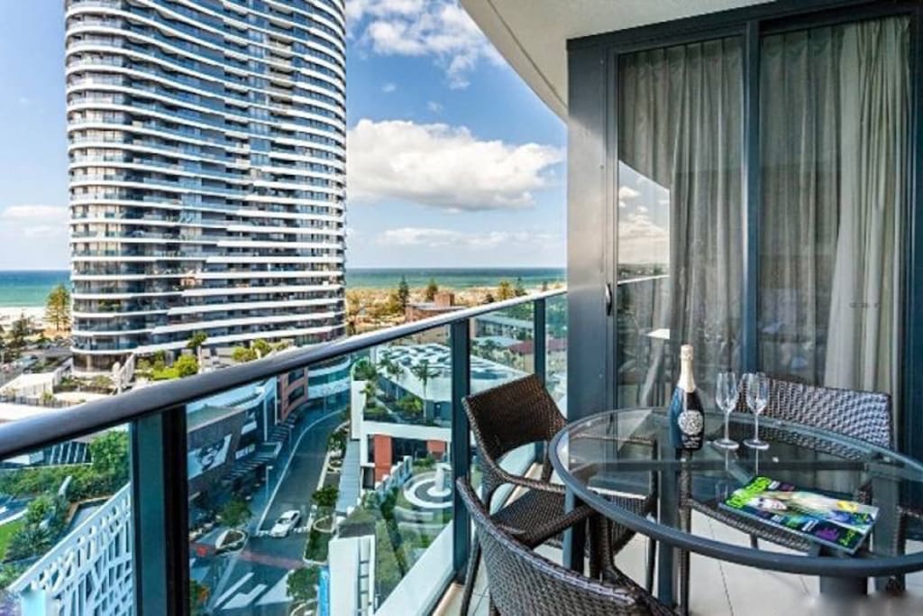 Ocean Views, enjoy all day and night