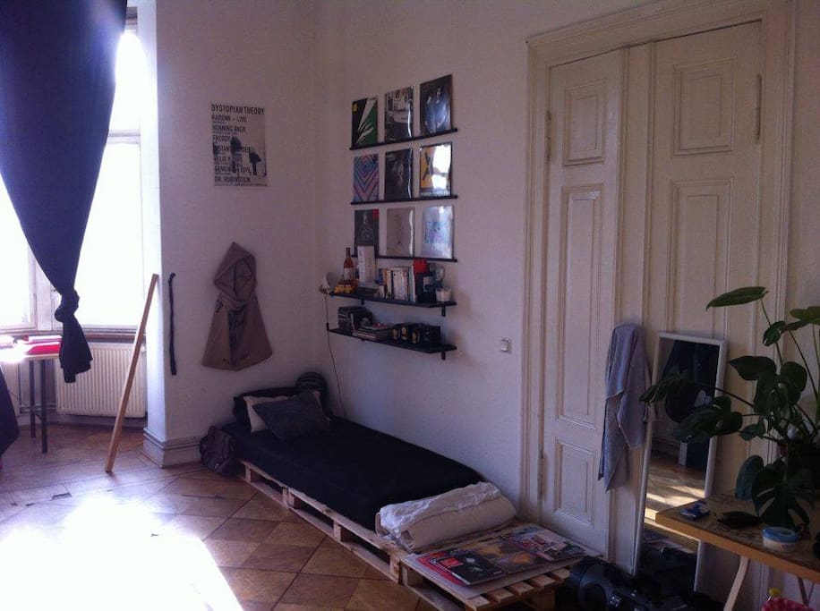 Room overview 2