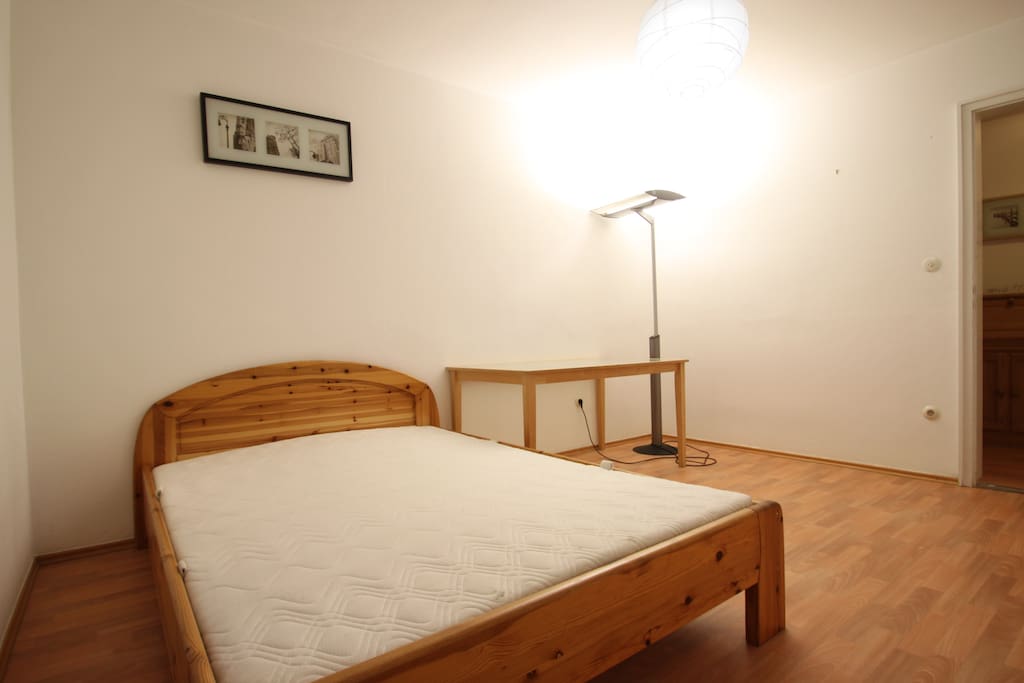 2nd sleeping room