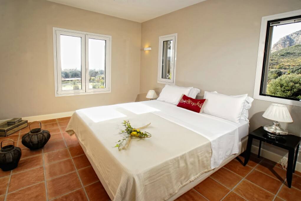 "sea breeze" bedroom